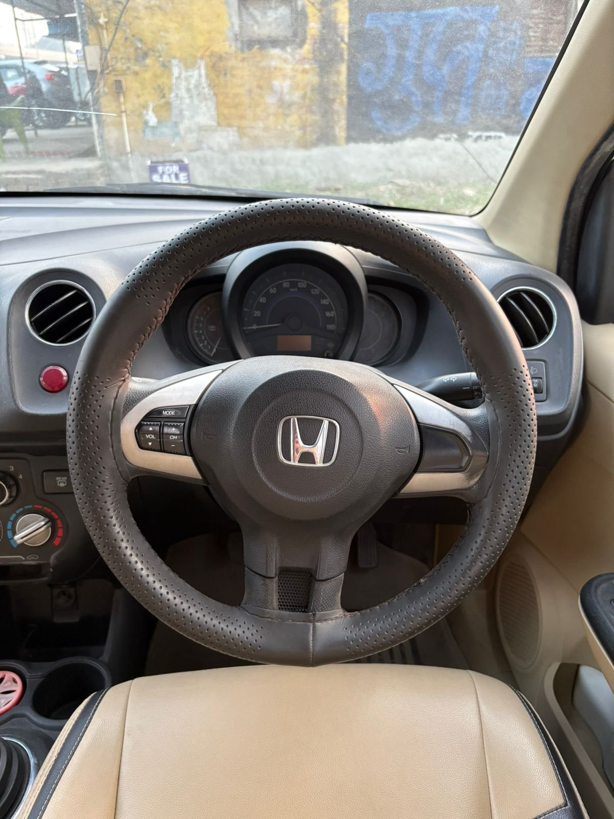
								Honda Brio SMT full									