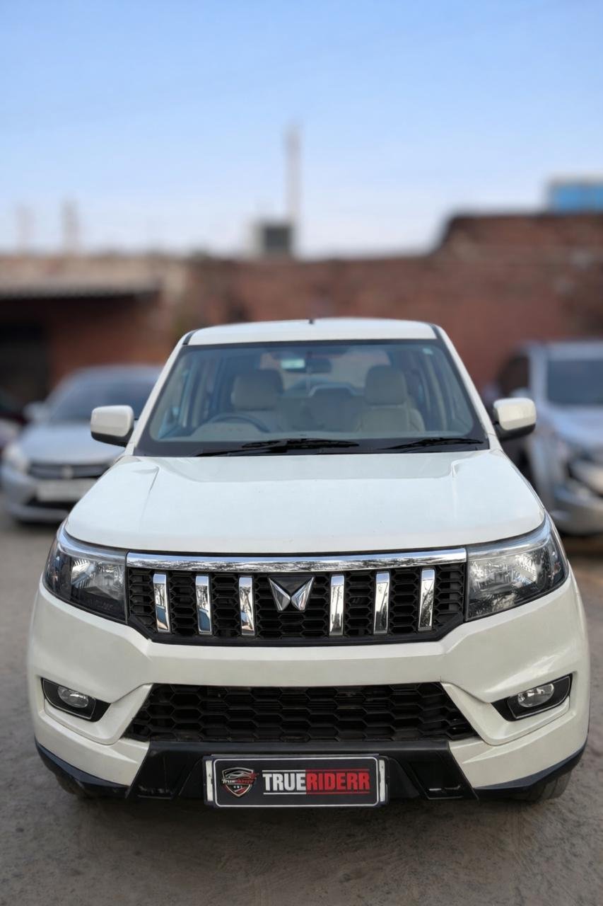 
								Mahindra Bolero N10 full									