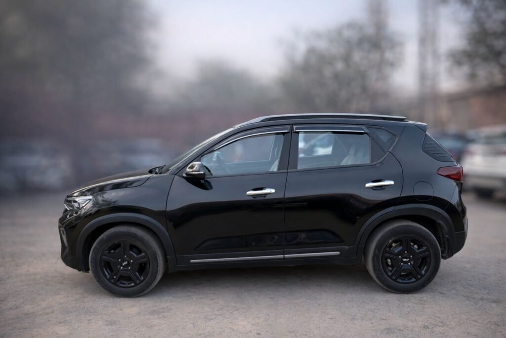 Kia Sonet HTX with Sunroof