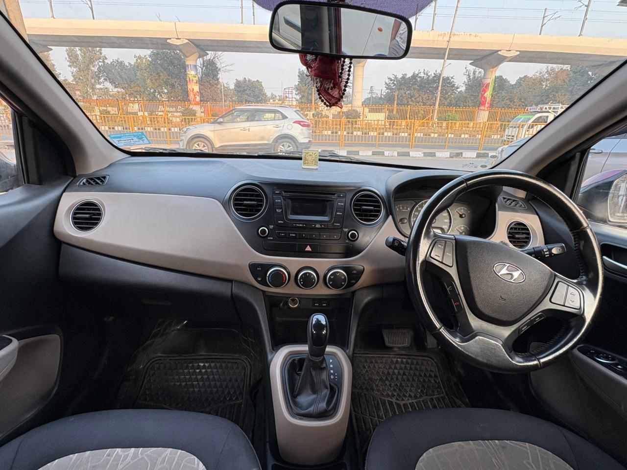 
								Hyundai Grand i10 Asta Automatic full									