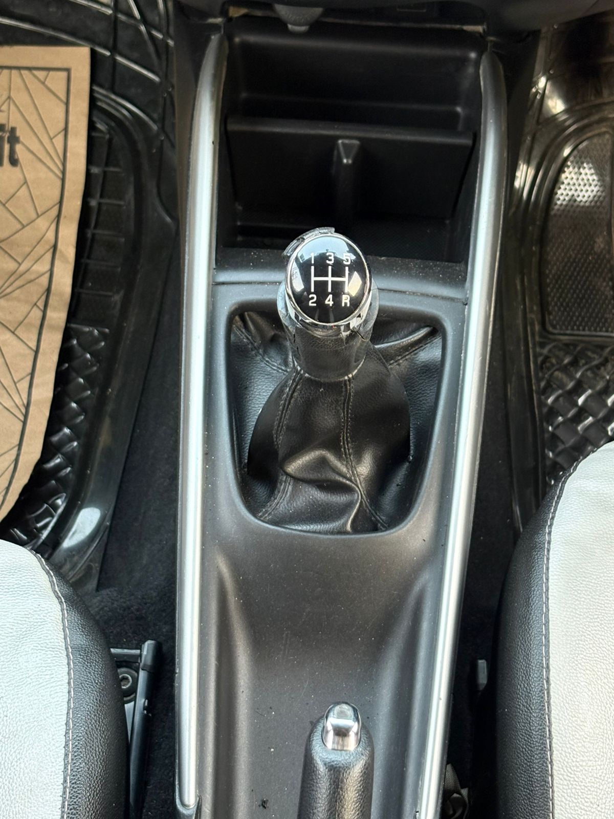 
								Maruti Suzuki Baleno Delta full									