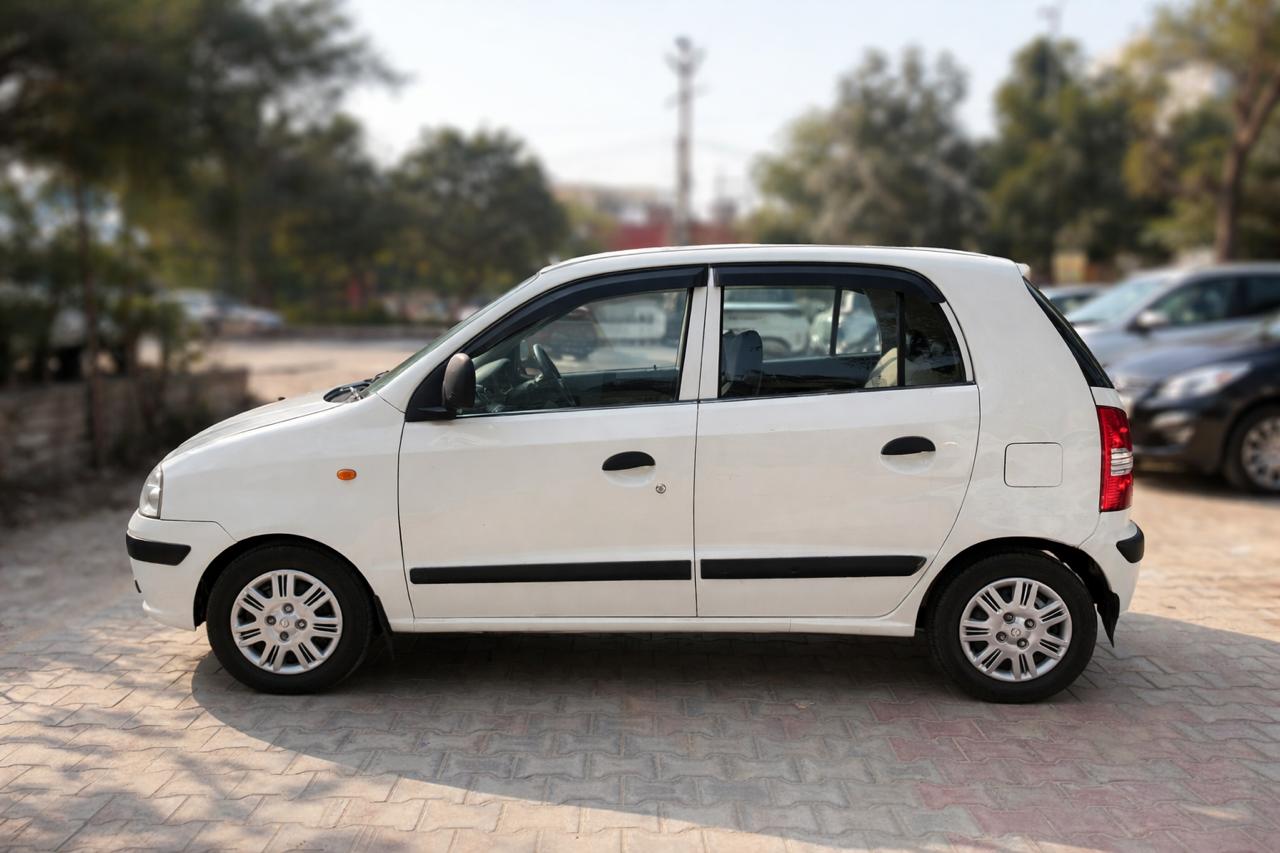 
								Hyundai Santro full									