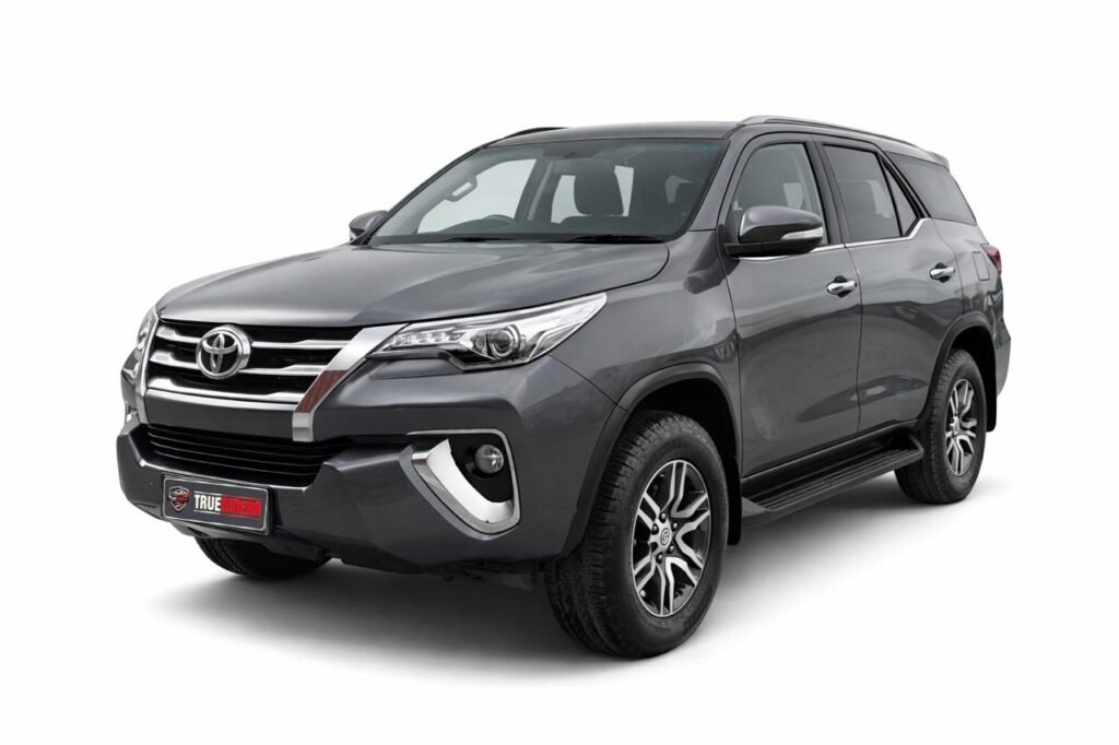 Toyota Fortuner 4X2 MT