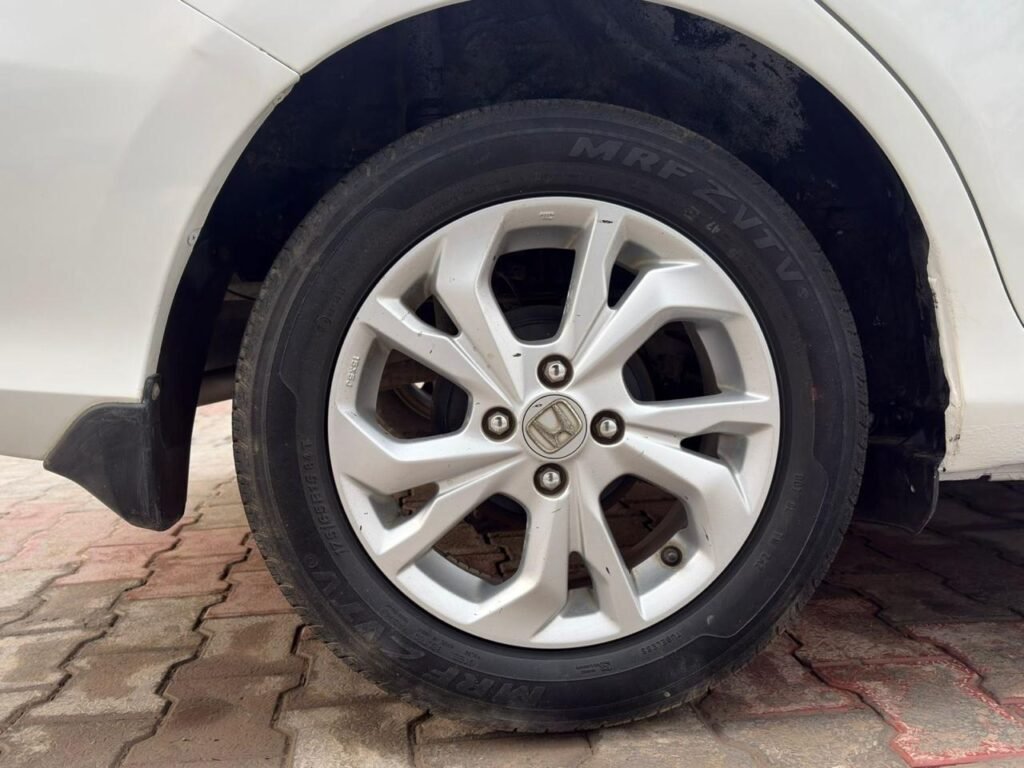 Honda Amaze V