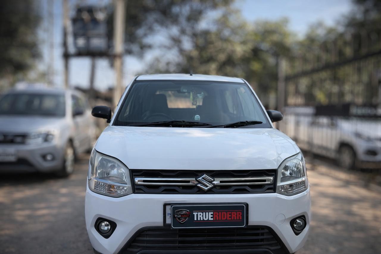 
								Maruti Suzuki WagonR LXI full									